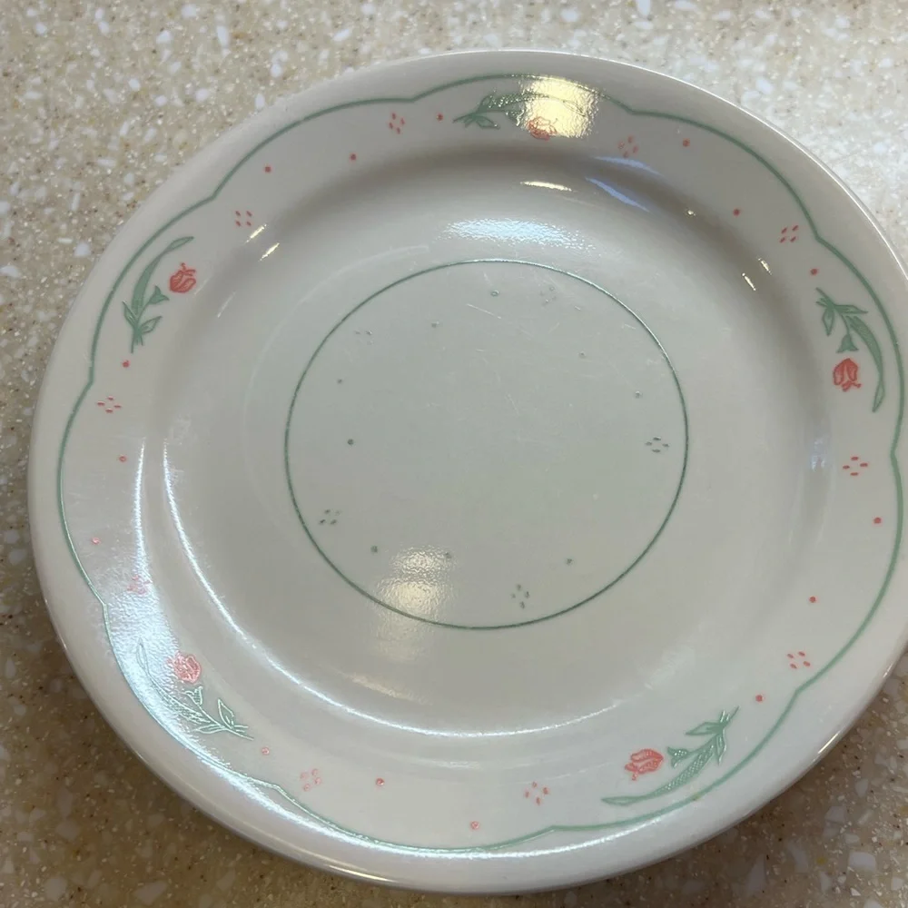 Set of 6 CORELLE CALICO ROSE 7.25 Salad or Bread small plates